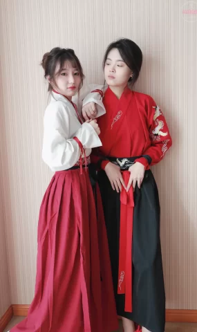 凡夫摄影 NO.0011 可菲×晓莲 红色古装汉服丝族[190P]