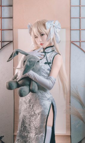 白易子教主  – 旗袍[22P]