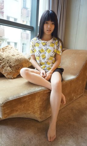 students学生美腿每足 021 培培 [70P]