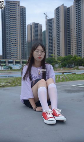 只糖棉袜 NO.516 果果 – 阳光暖心 [71P]