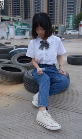 只糖棉袜 NO.526 悠悠 – 神明的储物罐 [146P]