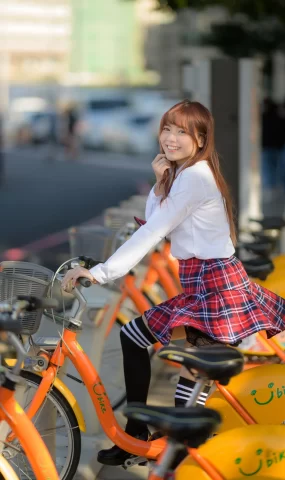 唯美街拍 NO.896 學生至服高跟 001 [80P]