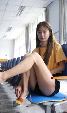 大西瓜爱牙膏-2020 01X活动 模特1（一） 教室热裤短袜 (2) [84P]