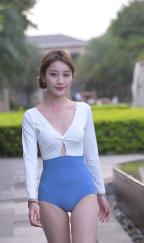 唯美街拍 NO.1070  蓝色泳装女孩 (2) [84P]