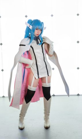 G44不会受伤 – 妮姆芙[16P]