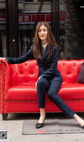 [SIW斯文传媒]VOL.082 坐班白领-甄珍