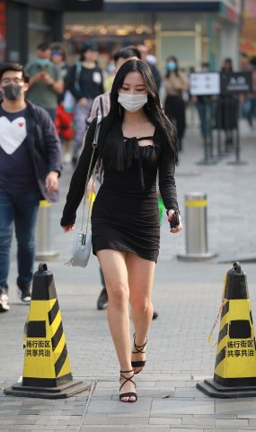 唯美街拍 NO.1186 – 高跟美腿小解解[172P]