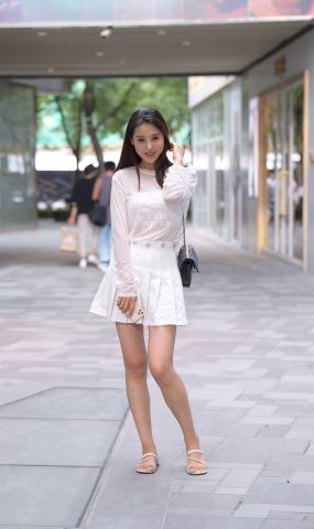 精选街拍作品 NO.1920 白色百褶裙[84P]