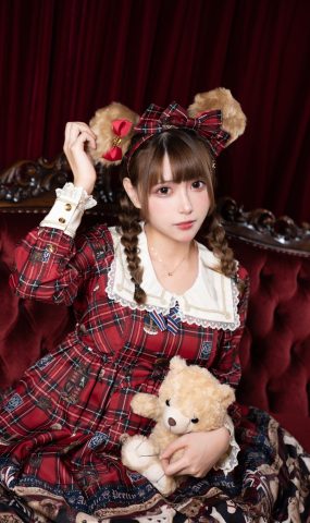 凛子酱 – Lolita 泰迪熊[10P]