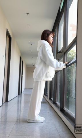 [誉铭传媒]袜足摄影 2023年 NO.001[118P]