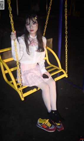 [只糖原创]定制002 优米 糟糕又被生活叫醒[151P]