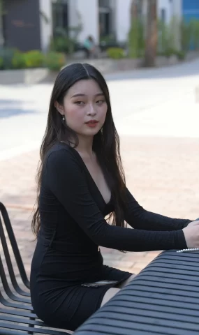 唯美街拍 NO.1020 黑色仅身裙美女2 [84P]