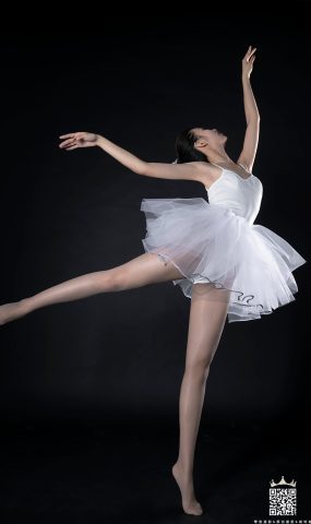 [LD零度摄影] 第103期 职业模特 皮皮 [43P]