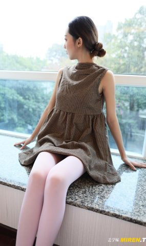 [ROSI艺XUE妹]2020.03.23 NO.106[49+1P]