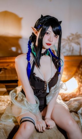 二佐Nisa – 泰拉夏日纪事 方舟夜半泳装[28P]