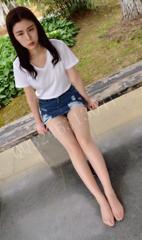 [大生模拍] No.033 嘉嘉-女神灰丝 在现浏览