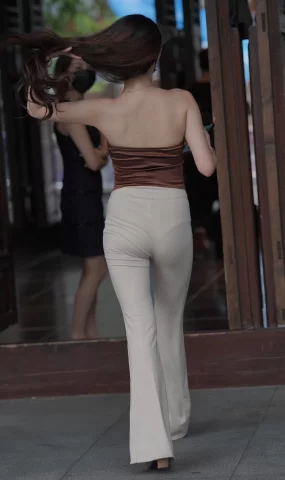 唯美街拍 NO.1025 极品身材美女 （3）[41P]