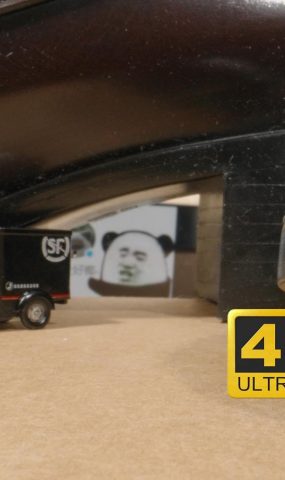 芝士好椰 – 钻进巨大娘的鞋底[30P]