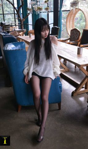 [IESS异思趣向] 普惠集 114 – 琪琪的黑丝 在现浏览