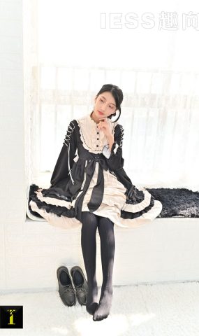 [IESS异思趣向] 普惠集 140-厚袜子 在现浏览