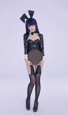 炭烤莉莉黑 – 更衣人偶 喜多川海梦 兔女郎[50P]