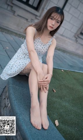 [大生模拍] No.071 丽丽-连衣裙肉丝 在现浏览