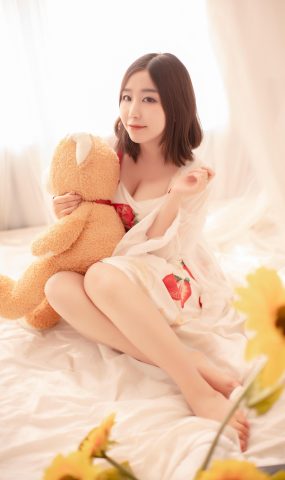 穆零Mu0 – 小草莓[26P]