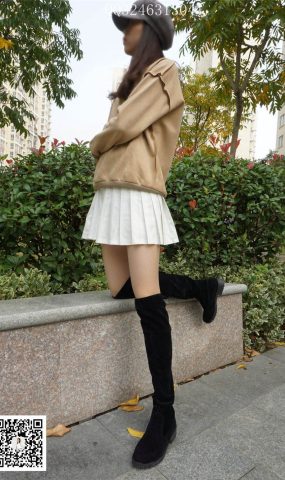 [大生模拍] No.094 过膝靴灰丝 在现浏览