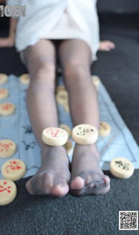 [IESS异思趣向] 一千零一夜 NO.112 真真&小马《谁与争锋3》在现浏览