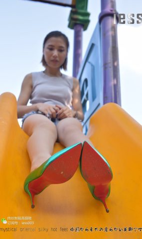 [IESS异思趣向] 2017.06.01 丝享家014：《辣妈丝族幻想启示录》君君 在现浏览