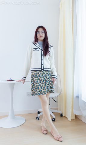 勿恋传媒 NO.1931 茯苓-春日花朵[156P]