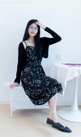 勿恋传媒 NO.2580 茯苓-平底鞋、薄肉丝、裸足[150P]