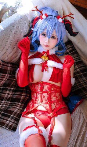 日奈娇  – 甘雨圣诞[7P]