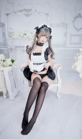 神楽板真冬 NO.282 – 妄想女仆[41P]