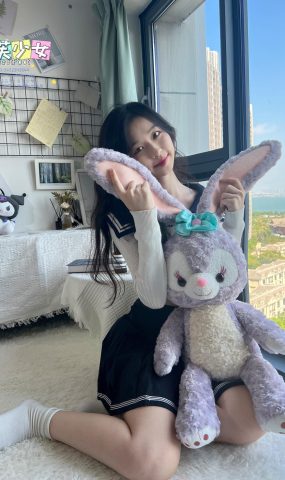 [觅芙少女]NO.018 JK短裙美少女-1 [105P]