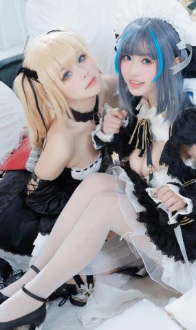 w百合欧皇子w  & 肃雨雨雨 – 玛丽萝丝柴郡[18P]