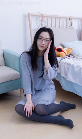 勿恋传媒 NO.1883 川川-川流不息[150P]