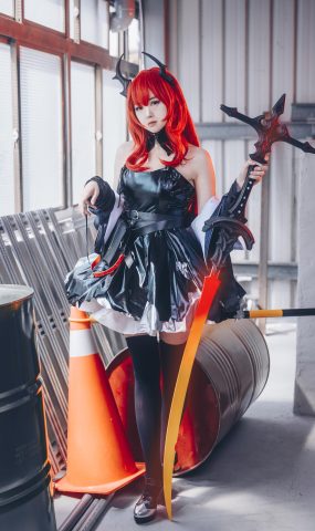 Hatori Sama  – Surtr (Arknights)[11P]