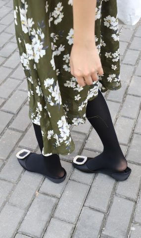 大西瓜爱牙膏-2019 9月活动 模特2（二） 黑丝碎花裙 (5) [85P]