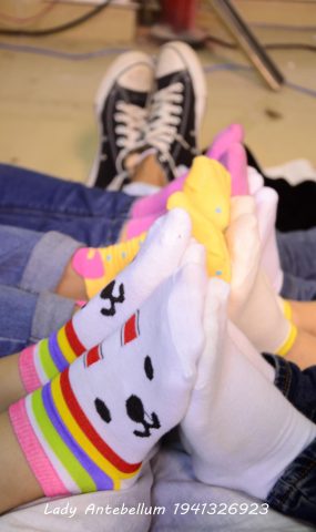 [战前女神] 美腿镁足精品摄影套图 004 (4) [62P]