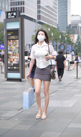 精选街拍作品 NO.1953 气质收腰温迪美女[56P]