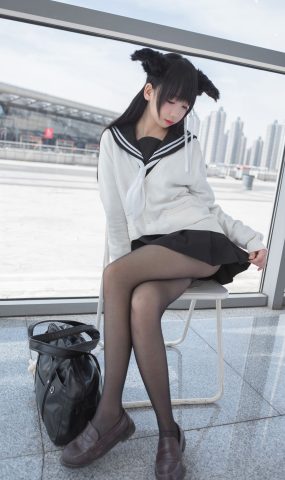 雪琪- 漫展上的小解解[41P]