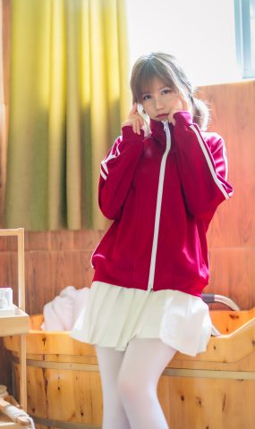 小仓千代w – 红色体操服[48P]