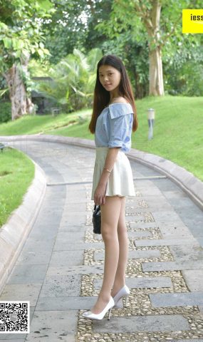 [IESS异思趣向] 2017.11.14 丝享家103：《草地上的肉丝短裙》七七 在现浏览