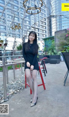 [IESS异思趣向] 2018.01.26 丝享家156：《丰满微肉腿》佳桢 在现浏览