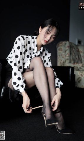 [丝慕GIRL]SM093 模特：佳佳 天天一元《包裙里的秘密》在现浏览