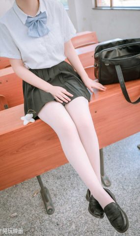 兔玩映画 C171 教室里的JK白丝 [40P]