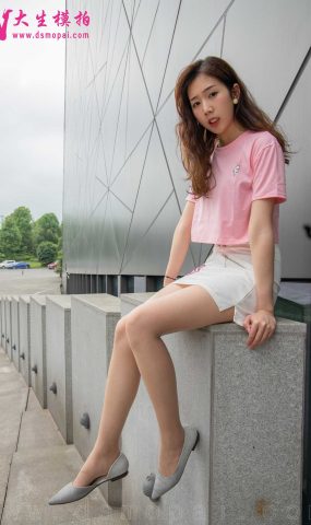 大生模拍 NO.232 伊柯 曼妙丝腿 [68P]