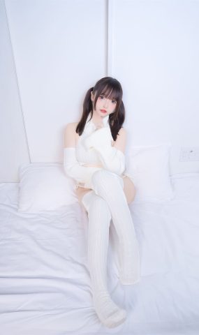 神楽板真冬  – 斩男毛衣[21P]