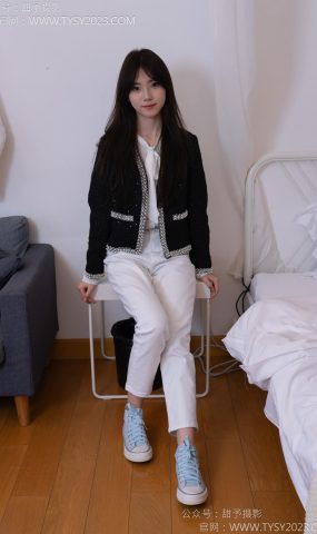 甜予摄影 NO.171 璇璇-帆布鞋、白棉袜、抖腿剧情[107P]